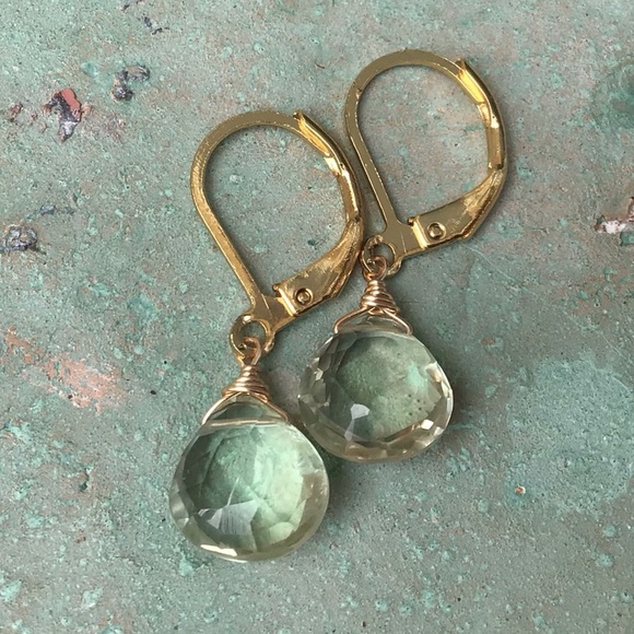 Natural Prasiolite Sundance charm Earrings - Picture 4 of 8